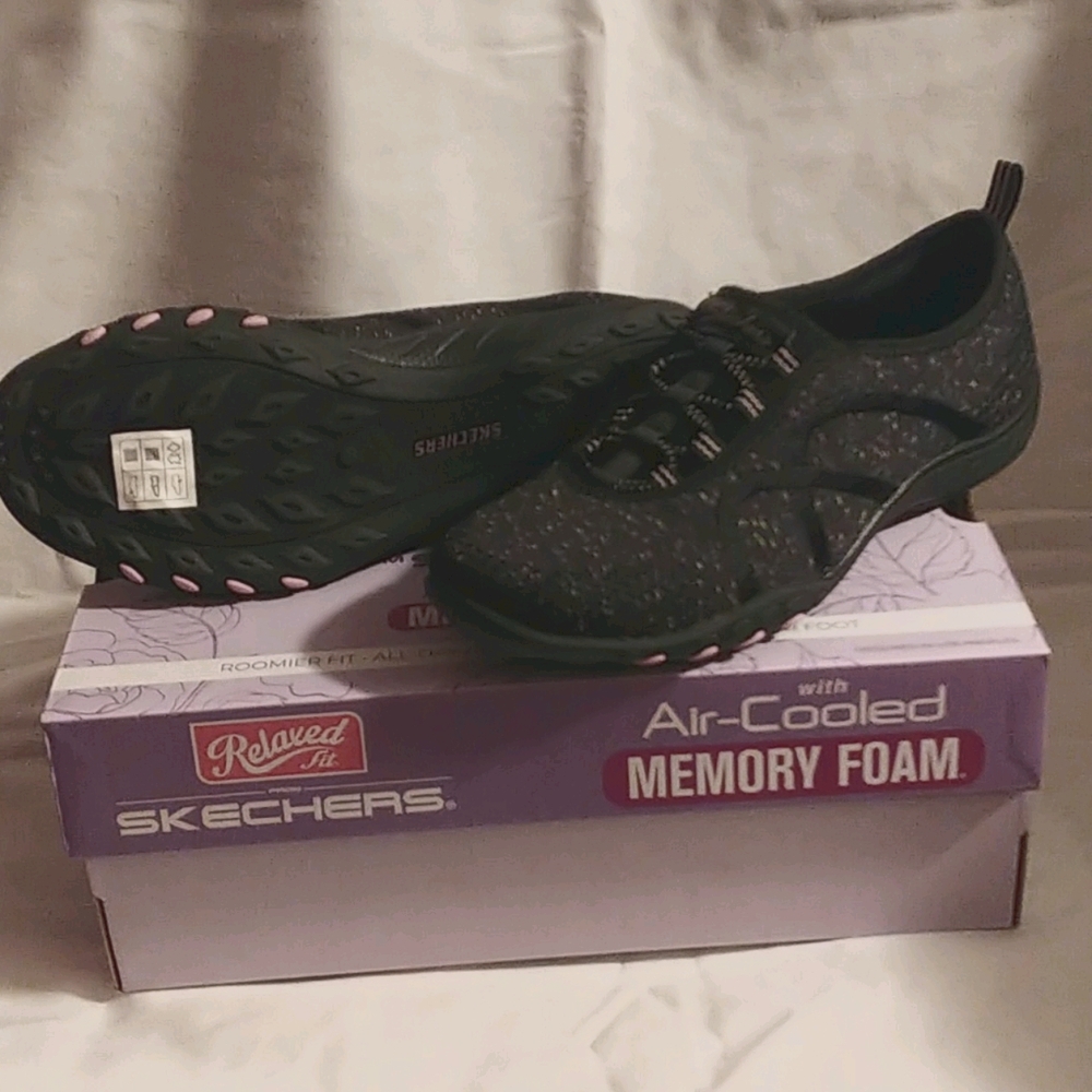 Sckechers